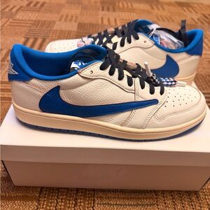 Travis Scott Reverse Fragment 2.0 Jordan 1 low Blue and White sneakers size 12